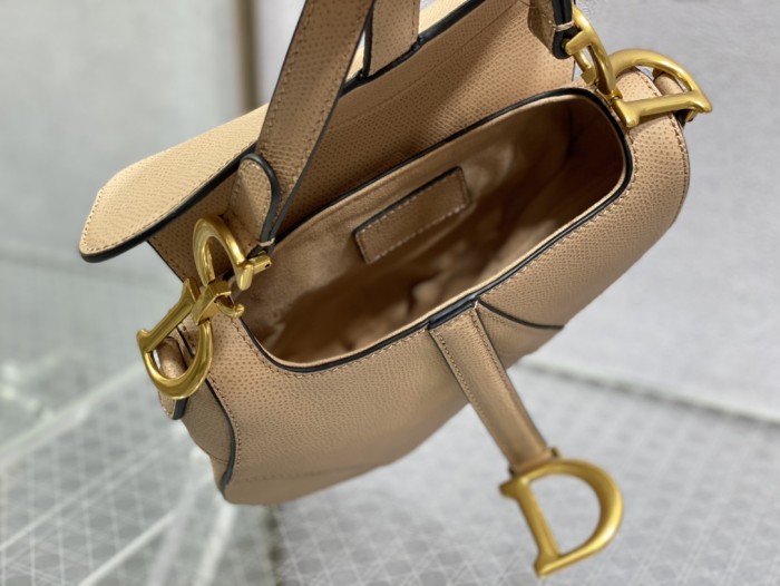 Handbag Dior size 19.5 cm