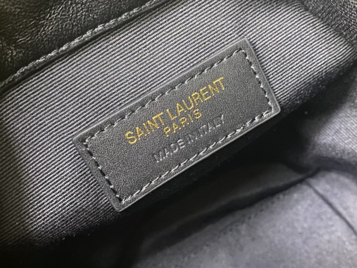 Handbags SAINT LAURENT 701631 size 19x13x13 cm