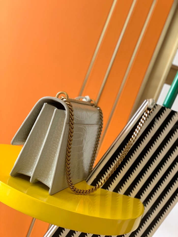 Handbags SAINT LAURENT 442906 size 22x8x16 cm