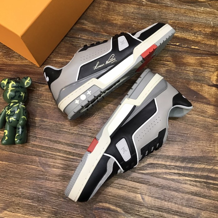 Louis Vuitton Trainer Sneakers 31