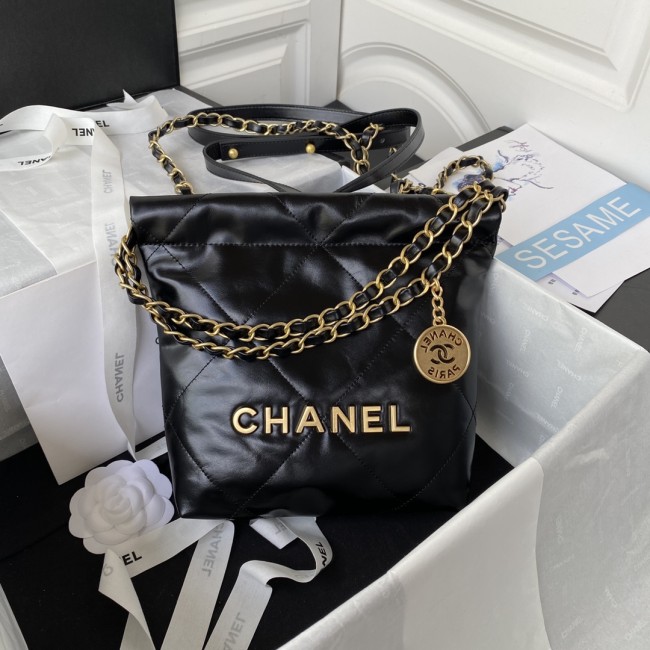 Handbag Chanel AS3263 size 18X20X6.5 cm