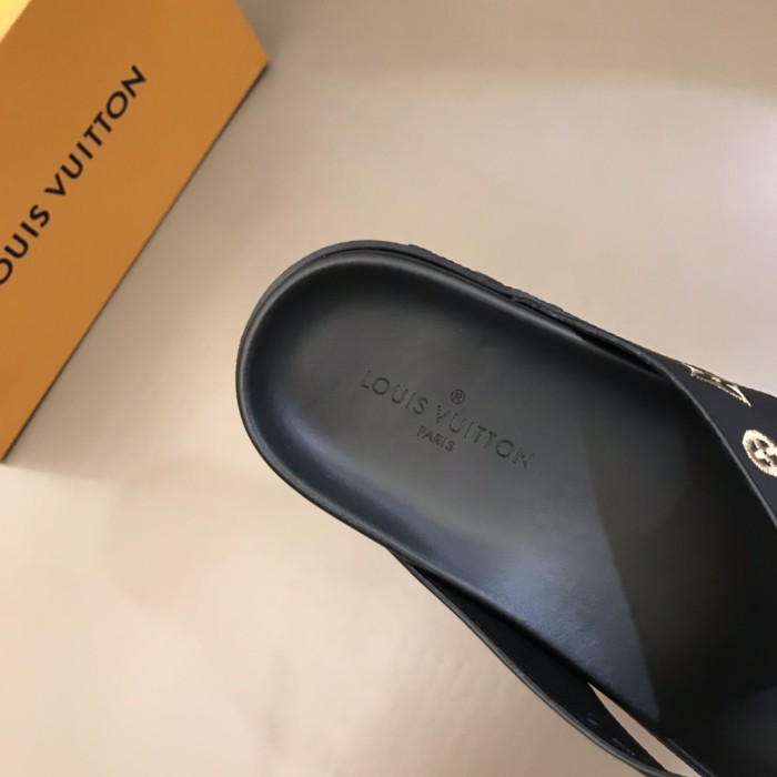 Louis Vuitton Slipper 85