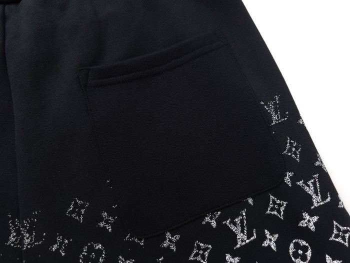 Clothes Louis Vuitton 373