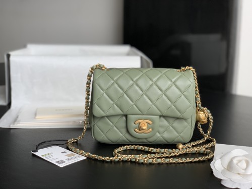 Handbag Chanel size 17 cm