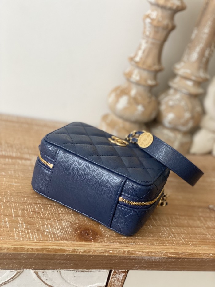 Handbag Chanel 2858 size 14x10x7 cm