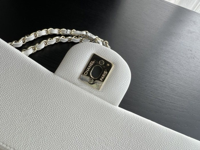 Handbag Chanel size 25 cm