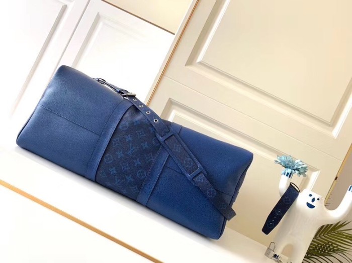 Handbag Louis Vuitton M53764 M53764 size:50x29x22