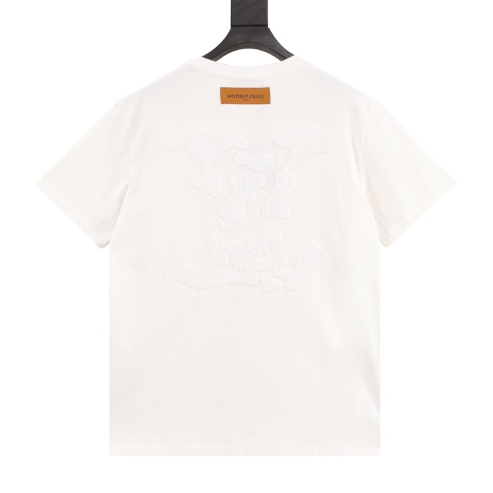 Clothes Louis Vuitton 350