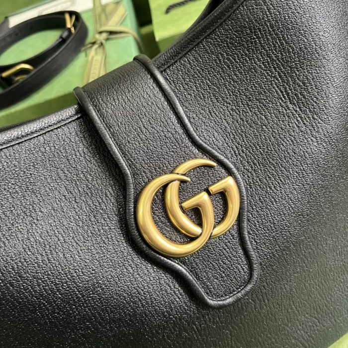 Handbag Gucci 726322 size 47*43*3 cm