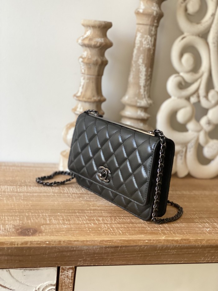 Handbag Chanel 88632 size 19 cm