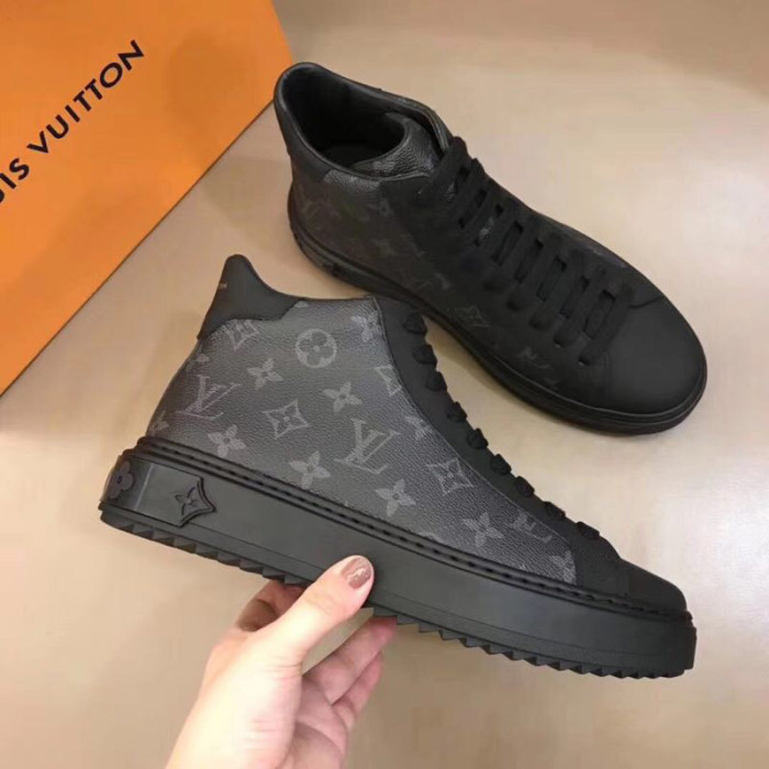 Louis Vuitton High Top sneaker 8