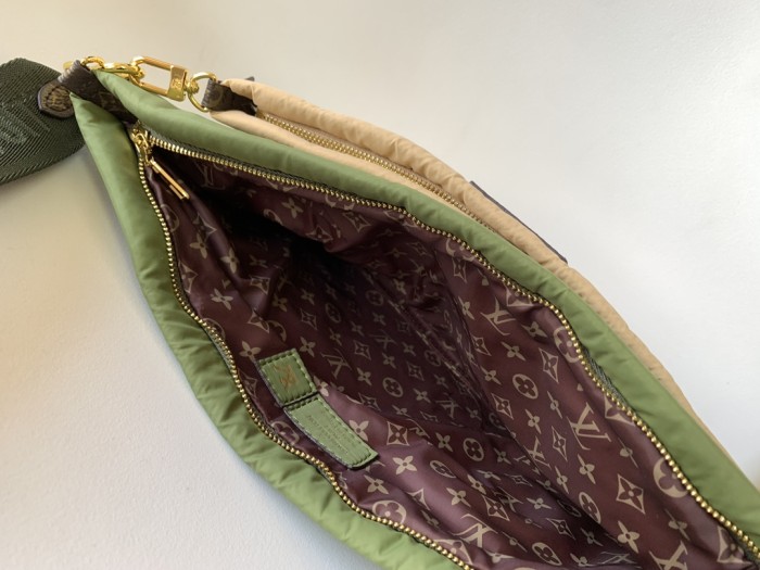 Handbag Louis Vuitton M58980 M58977 size 34 x 21.5 x 5cm