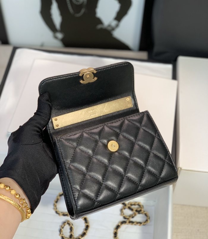 Handbag Chanel size 11.5*14.5*5.5 cm