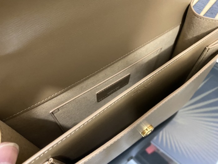 Handbags SAINT LAURENT 634723 size 25x18x5 cm