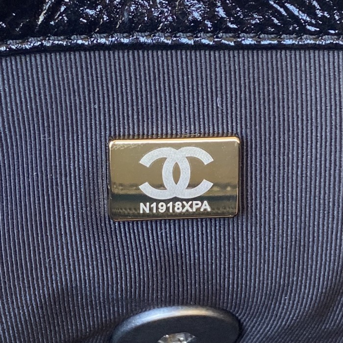 Handbag Chanel AS1160 size 26/30 cm