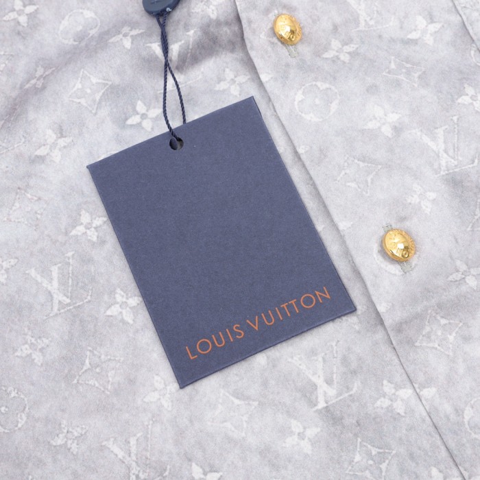 Clothes Louis Vuitton 409
