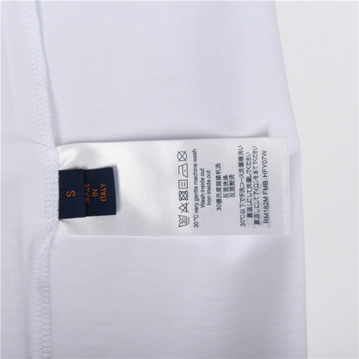 Clothes Louis Vuitton 76