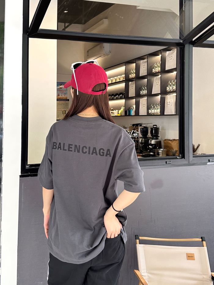 Clothes Balenciaga 220