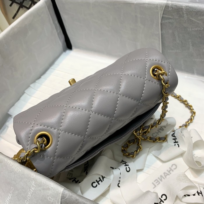 Handbag Chanel 1786 size 17 cm