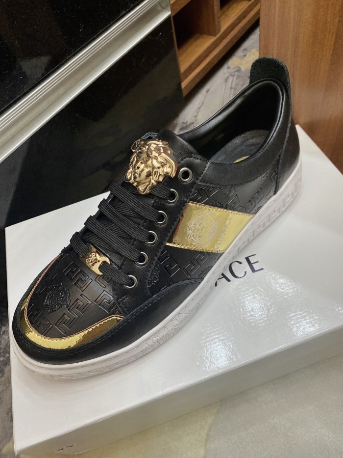 Versace Greca Sneaker 11