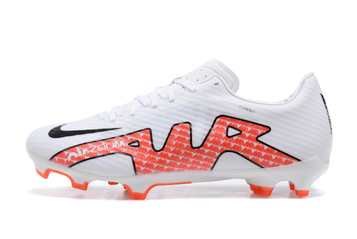 NK football shoes 33