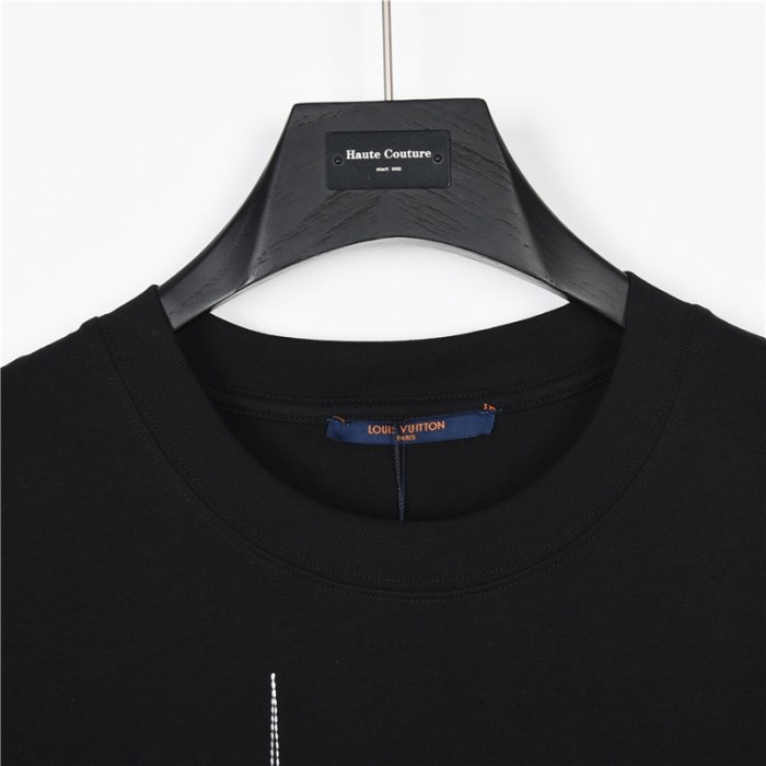 Clothes Louis Vuitton 322