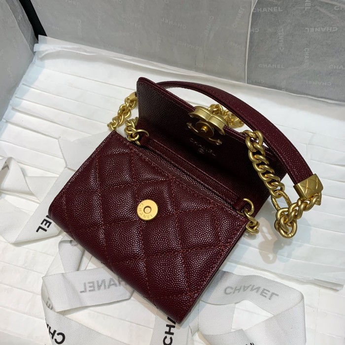 Handbag Chanel 81156 size 12 9 2.5 cm