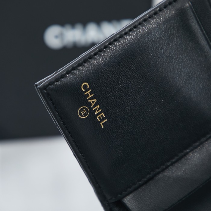 Handbag Chanel AP0523 size 10/11/3 cm