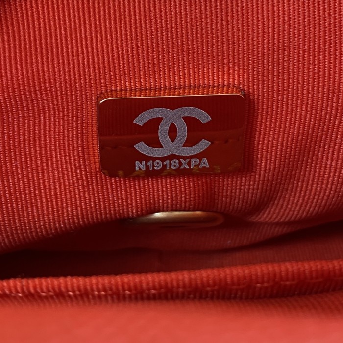 Handbag Chanel AS3368 size 13*17*6 cm