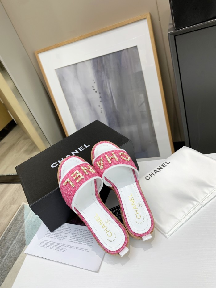 Chanel Slides 22
