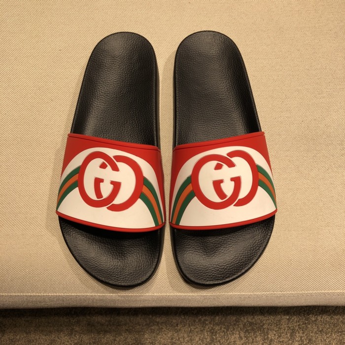 Gucci Slippers 43
