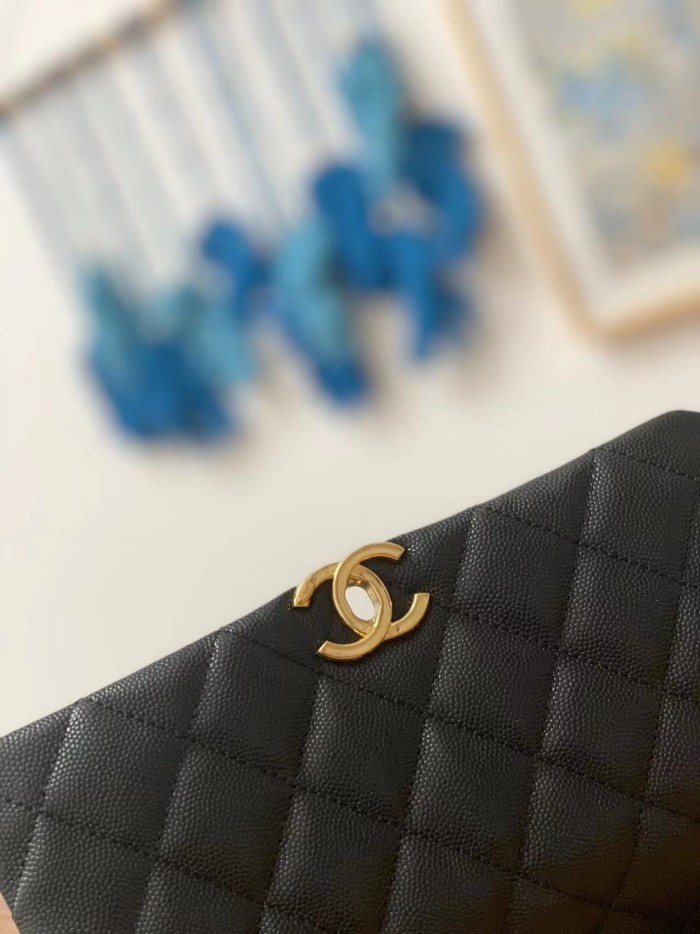 Handbag Chanel 3633 size 16*23*11.5 cm