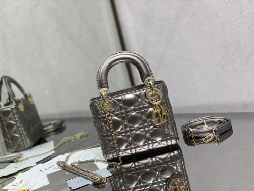 Handbag Dior size 17 cm