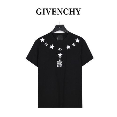 Clothes Givenchy 12