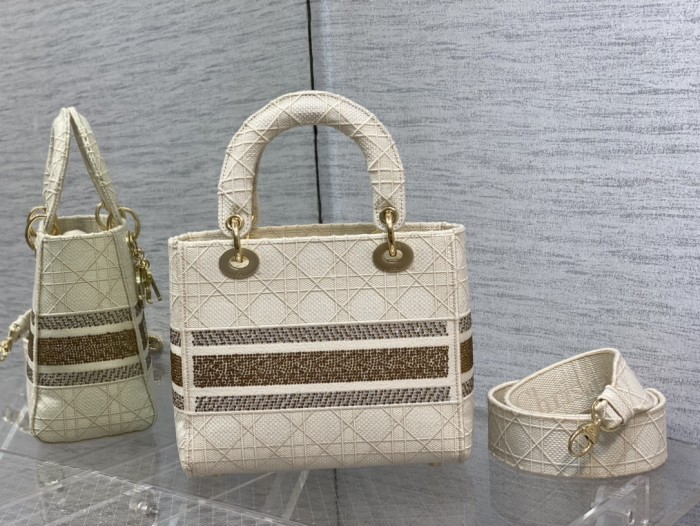 Handbag Dior size 24 cm