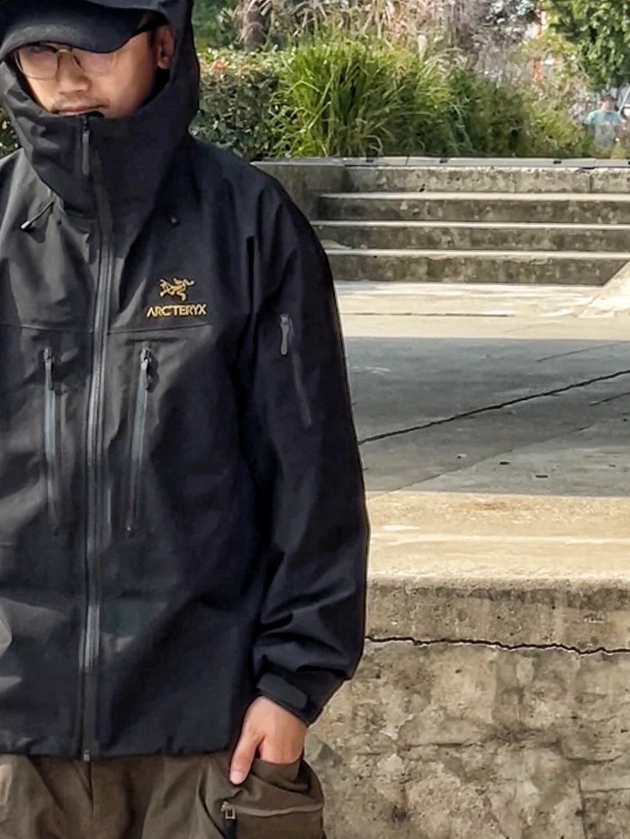 Clothes ARC'TERYX 17