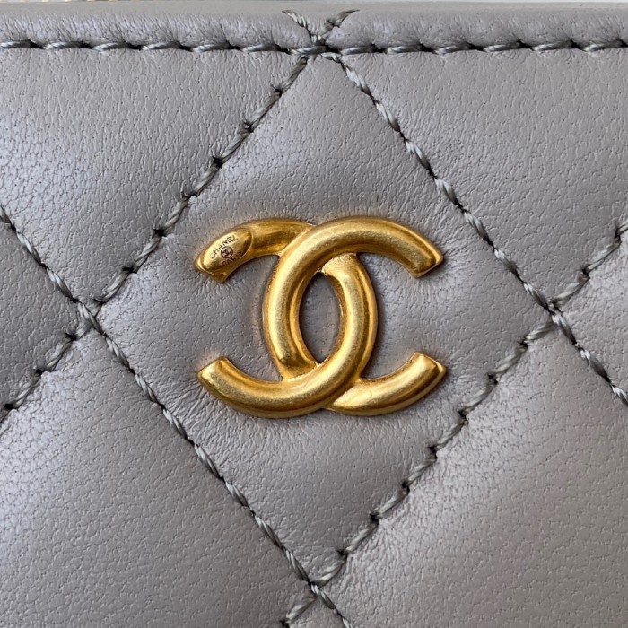 Handbag Chanel AS2463 size 14x10x5.5 cm
