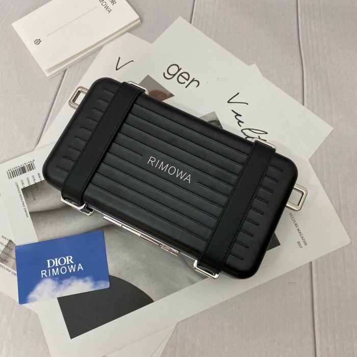 Handbag Dior size 13*20*6.5 CM