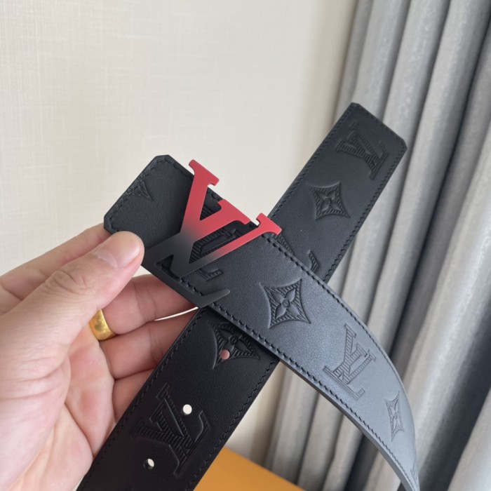 Louis Vuitton Belt 9 (width 4cm)