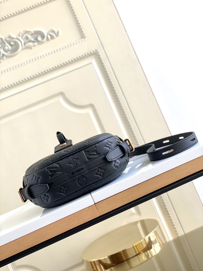 Handbag Louis Vuitton M45167 size 20x22.5x8 cm