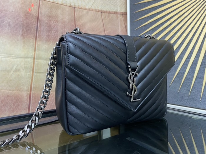 Handbags SAINT LAURENT 487213 size 24*17*6 cm