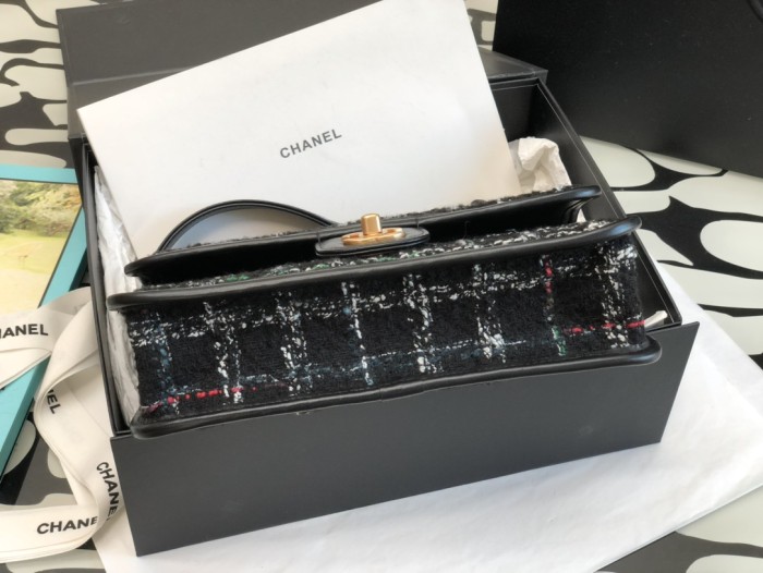 Handbag Chanel size 25*21*7* cm