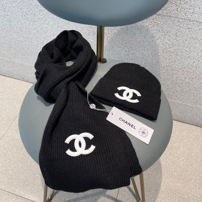 Hat & Scarf Chanel 4