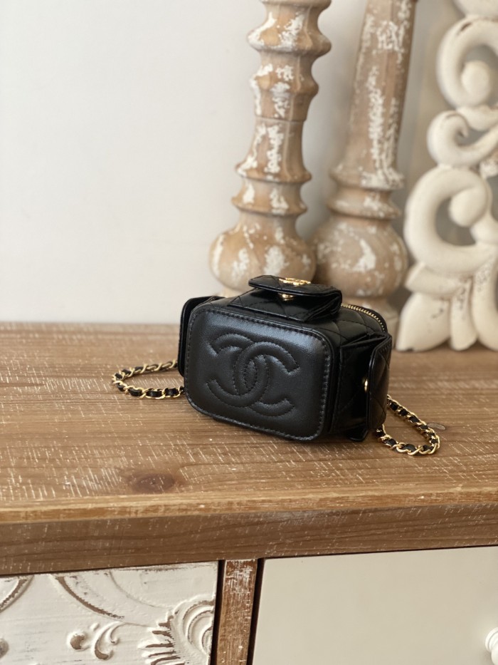 Handbag Chanel AP81232 size 10.5*7*8.5 cm