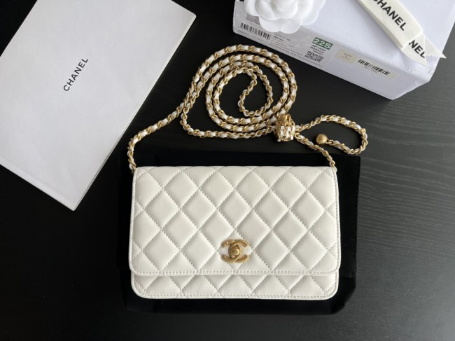 Handbag Chanel AP1450 size 19 cm