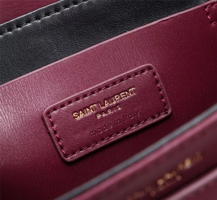 Handbags SAINT LAURENT 634305 size 23x16x6 cm