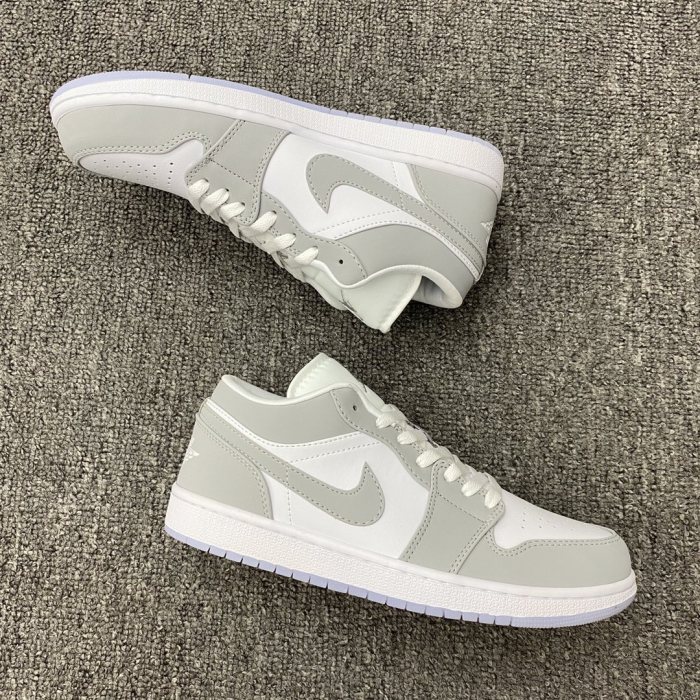 Jordan 1 Low Wolf Grey (W)