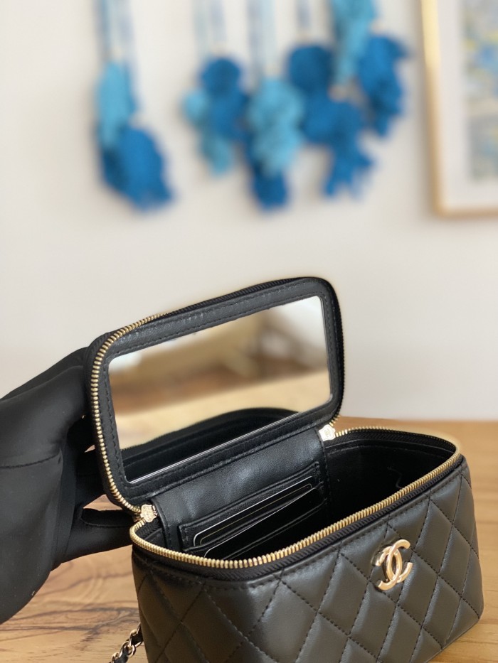 Handbag Chanel 81208 size 9.5 17 8 cm