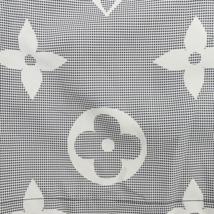 Clothes Louis Vuitton 400