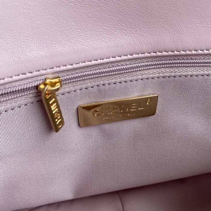 Handbag Chanel size 30 cm